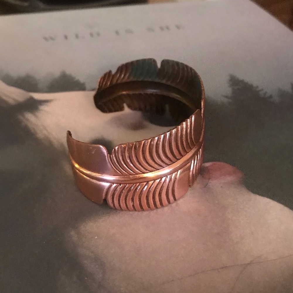 Feature bangle - Picture 2 of 3